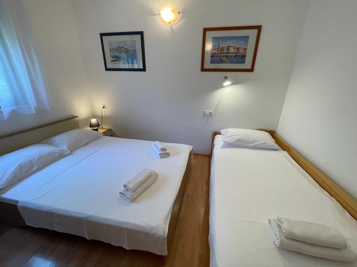 Apartment Jakasa Trogir Buitenkant foto