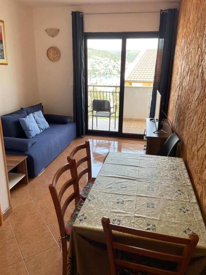 Apartment Jakasa Trogir Buitenkant foto