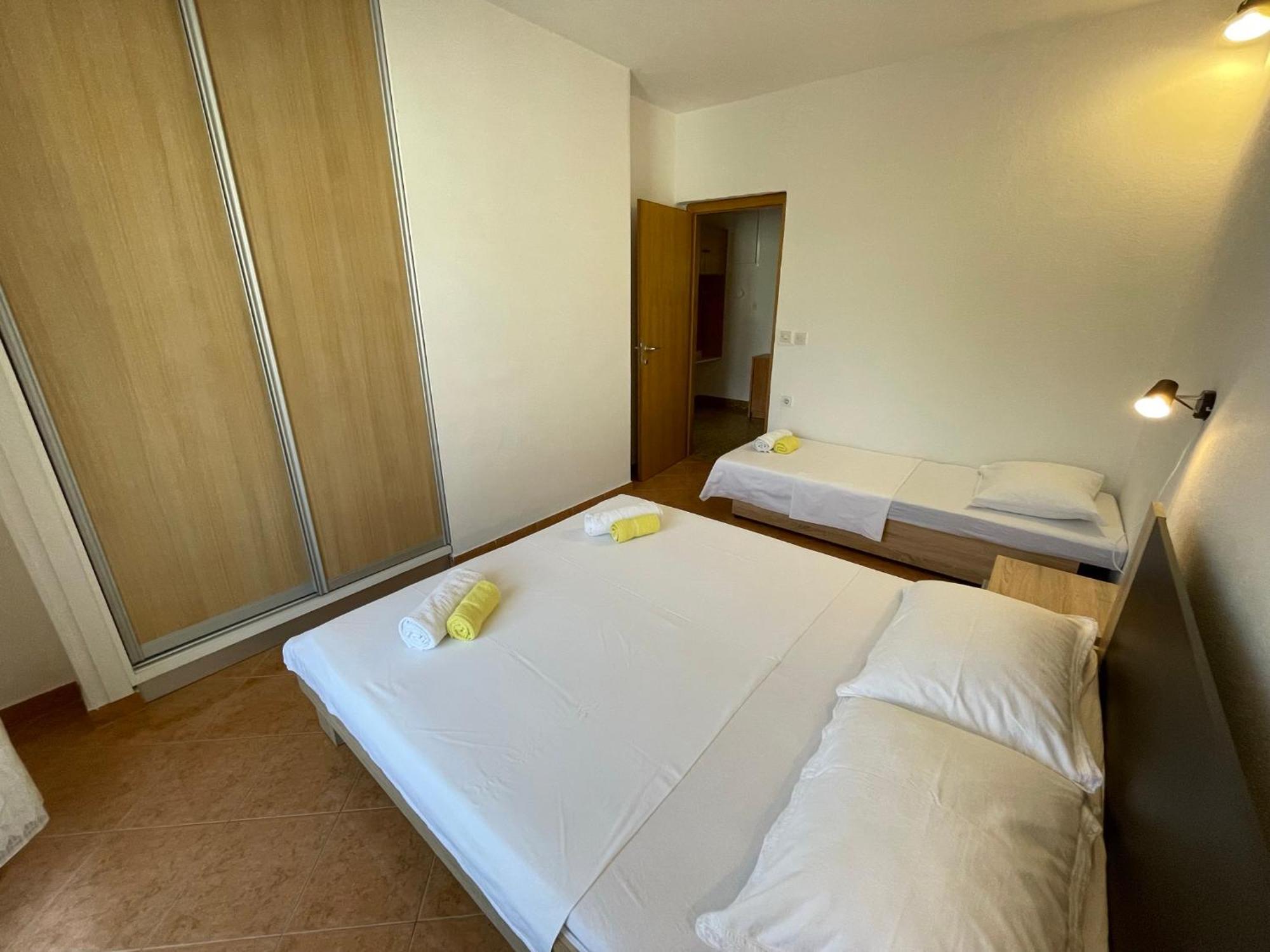 Apartment Jakasa Trogir Buitenkant foto