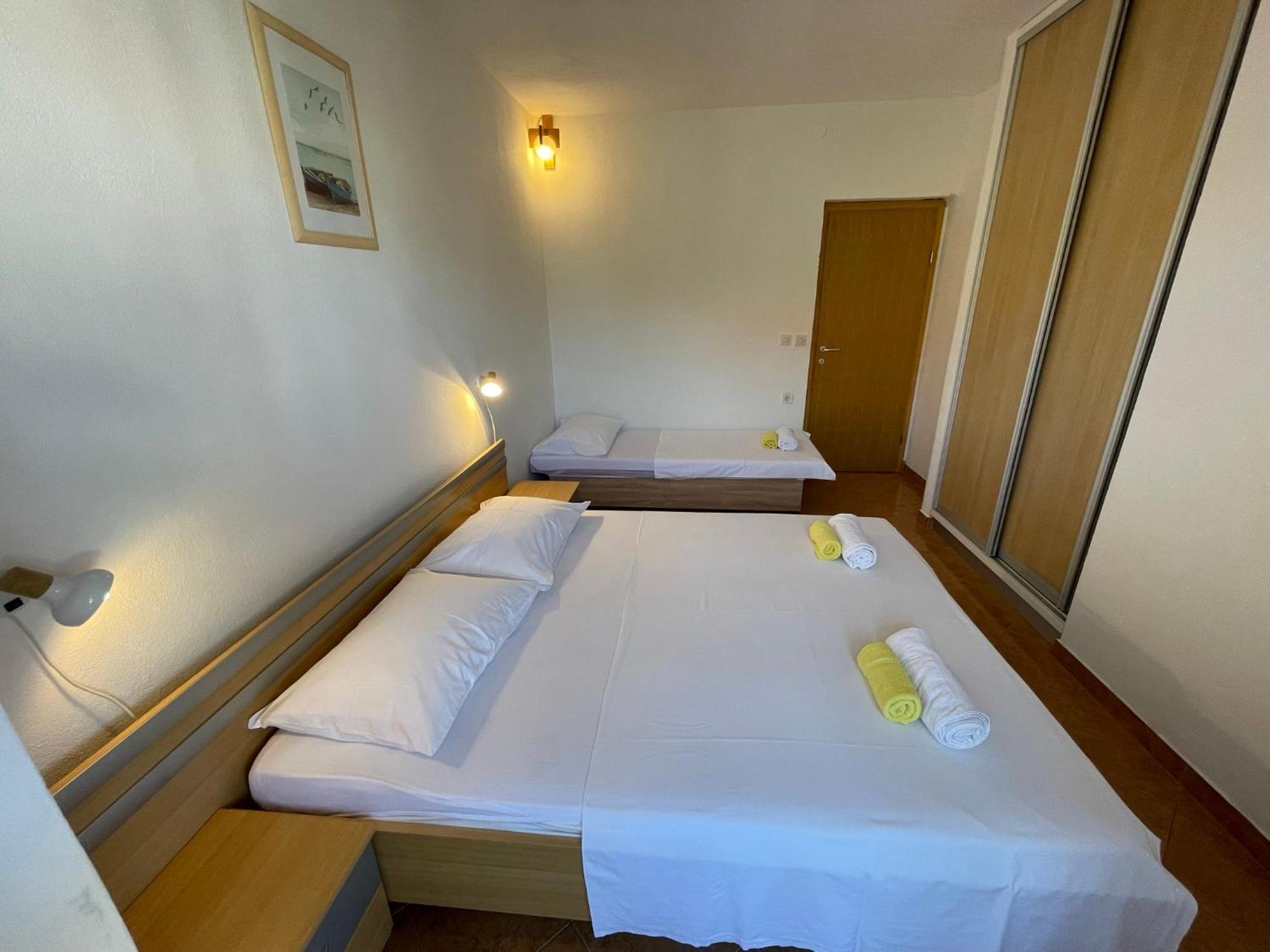 Apartment Jakasa Trogir Buitenkant foto