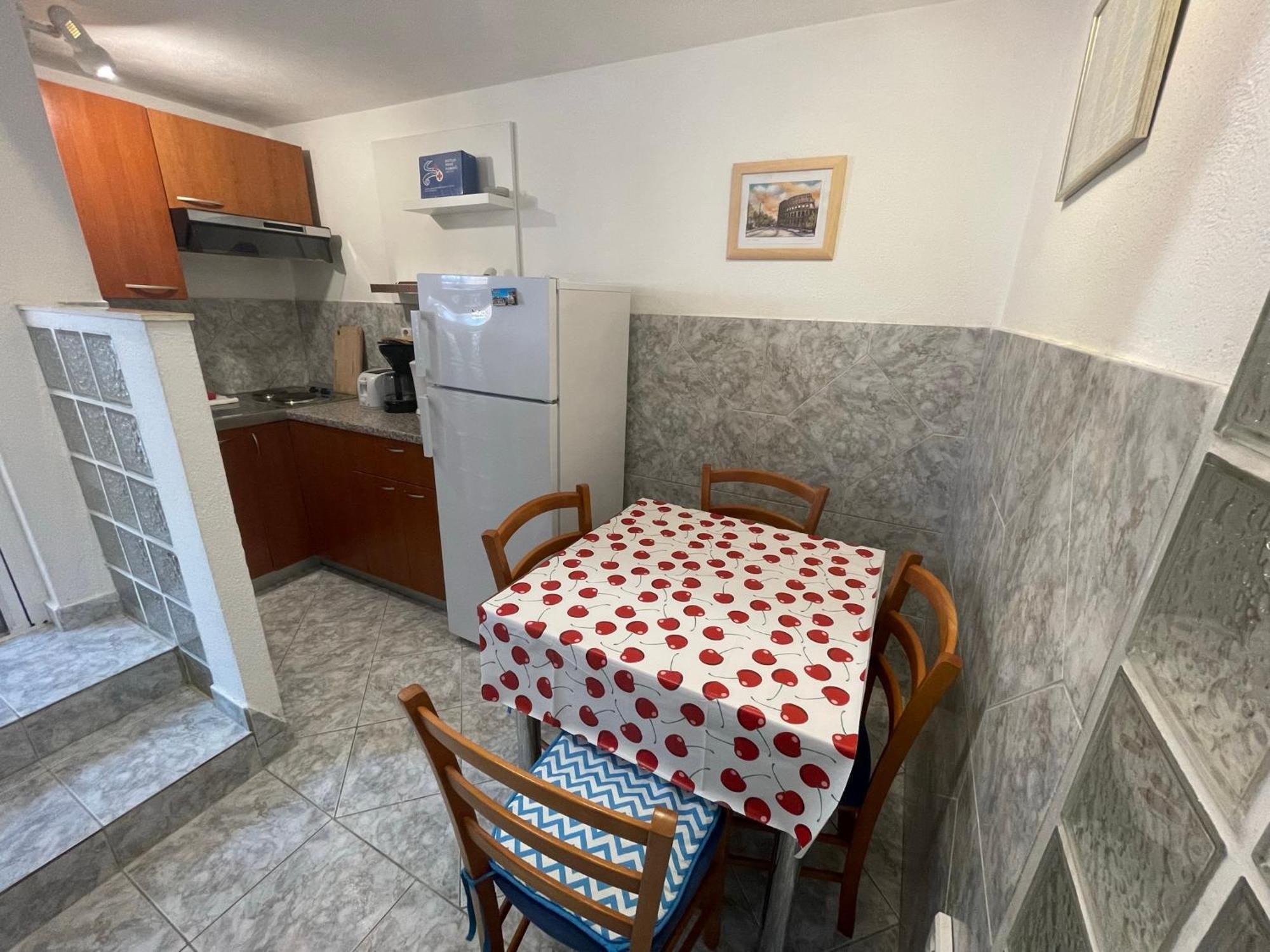 Apartment Jakasa Trogir Buitenkant foto